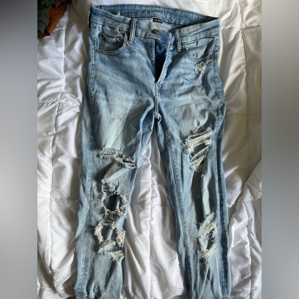 American Eagle Light Blue Distressed Jeans